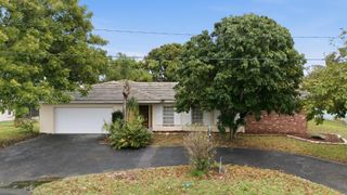 666 NW 11th Avenue, Boca Raton, FL 33486