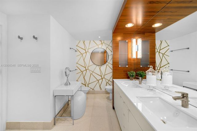 6799 Collins Ave 902, Miami Beach, FL 33141