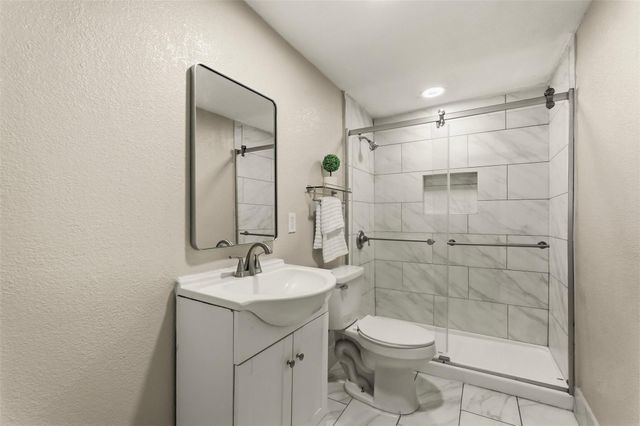 1001 Joseph Street, Pasadena, TX 77506