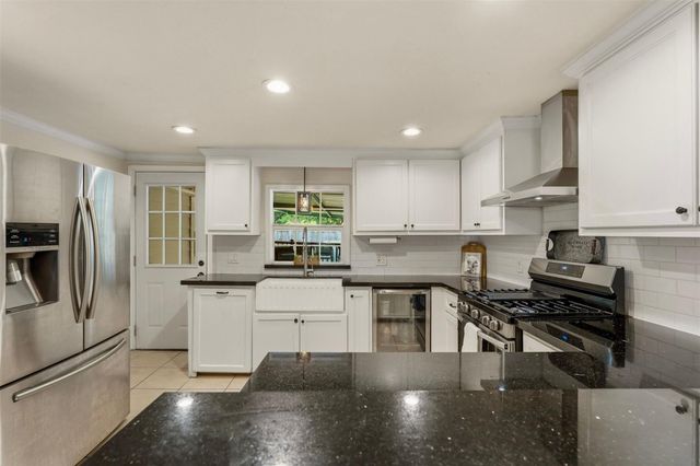 1001 Joseph Street, Pasadena, TX 77506