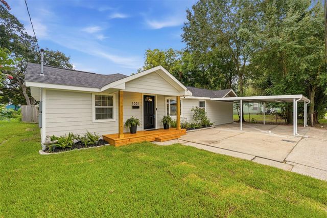 1001 Joseph Street, Pasadena, TX 77506