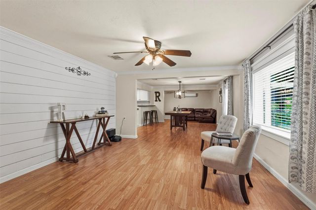 1001 Joseph Street, Pasadena, TX 77506
