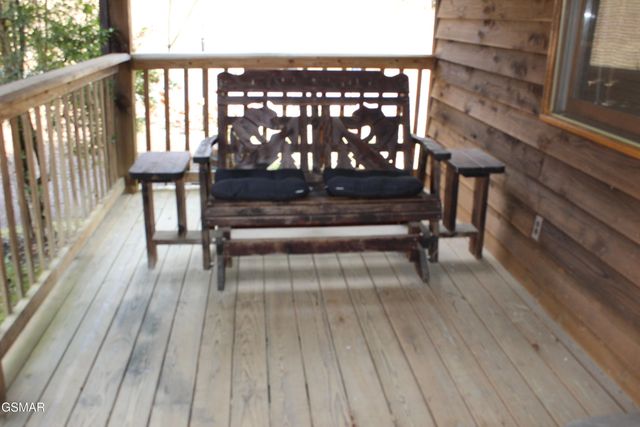 425 Patterson Lane, Gatlinburg, TN 37738