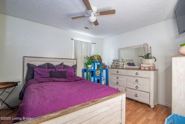 609 Moore Dr, Elizabethtown, KY 42701