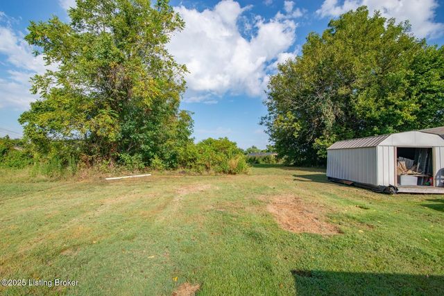 609 Moore Dr, Elizabethtown, KY 42701