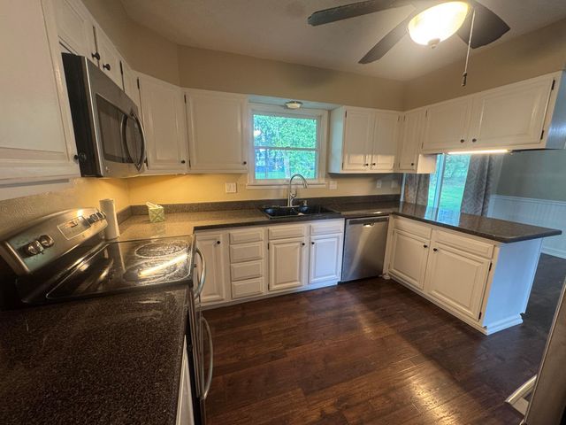 512 Mark Circle, Newark, OH 43055