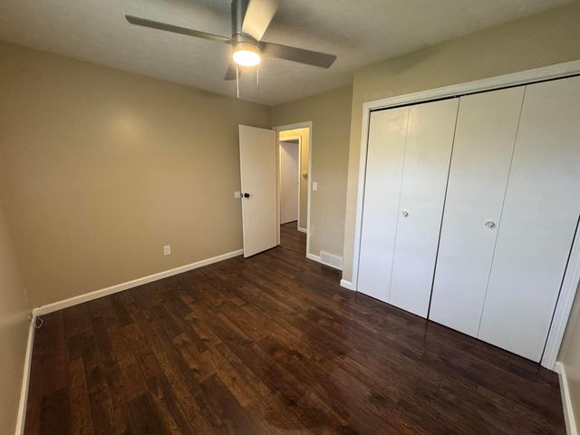 512 Mark Circle, Newark, OH 43055