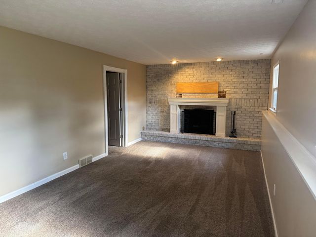 512 Mark Circle, Newark, OH 43055