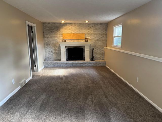 512 Mark Circle, Newark, OH 43055