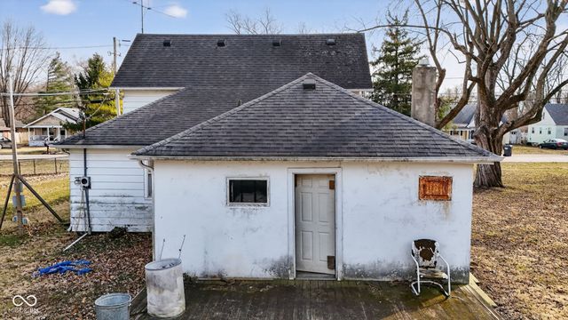 1920 Van Buskirk Road, Anderson, IN 46011