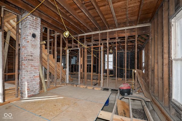 1920 Van Buskirk Road, Anderson, IN 46011