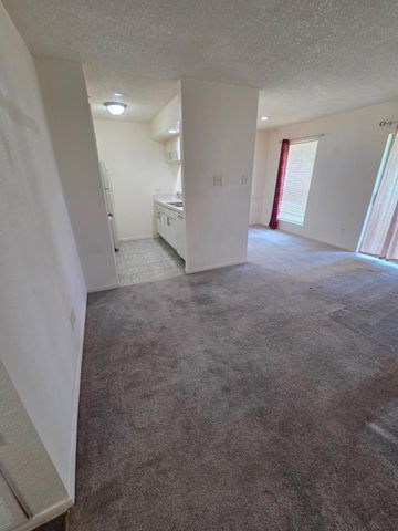 1516 Bay Area Boulevard B2, Houston, TX 77058