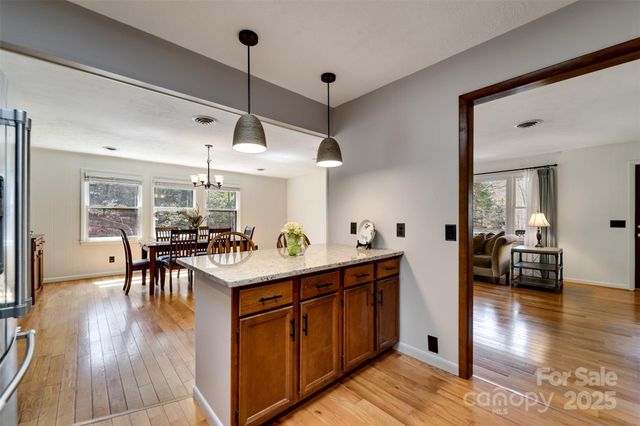 311 Winding Way Drive, Franklin, NC 28734