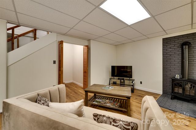 311 Winding Way Drive, Franklin, NC 28734