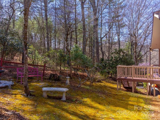 311 Winding Way Drive, Franklin, NC 28734