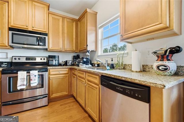 3532 Cragstone Road, Lithonia, GA 30038
