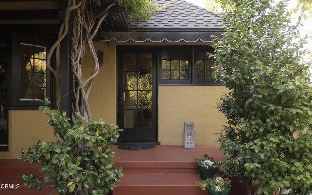 2410 E Orange Grove Boulevard, Pasadena, CA 91104