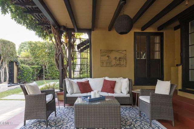 2410 E Orange Grove Boulevard, Pasadena, CA 91104