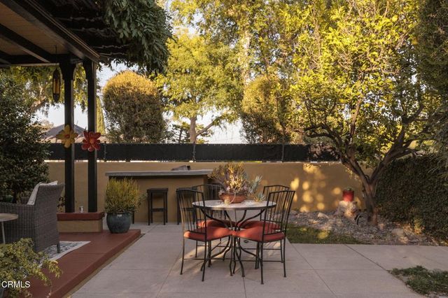 2410 E Orange Grove Boulevard, Pasadena, CA 91104