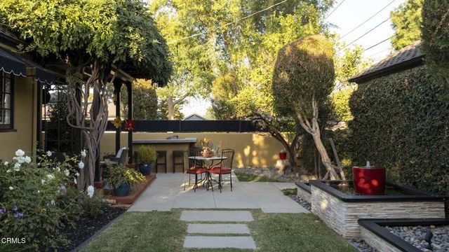 2410 E Orange Grove Boulevard, Pasadena, CA 91104