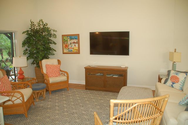 16450 Riverwind Drive, Jupiter, FL 33477