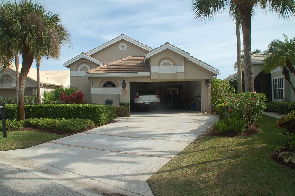 16450 Riverwind Drive, Jupiter, FL 33477