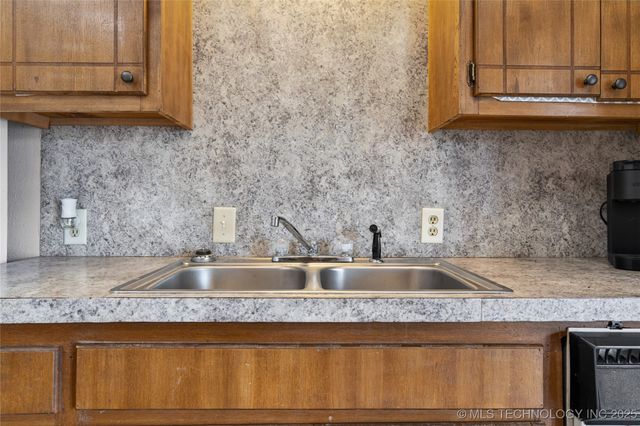 96890 Hwy 10A Highway E, Gore, OK 74435