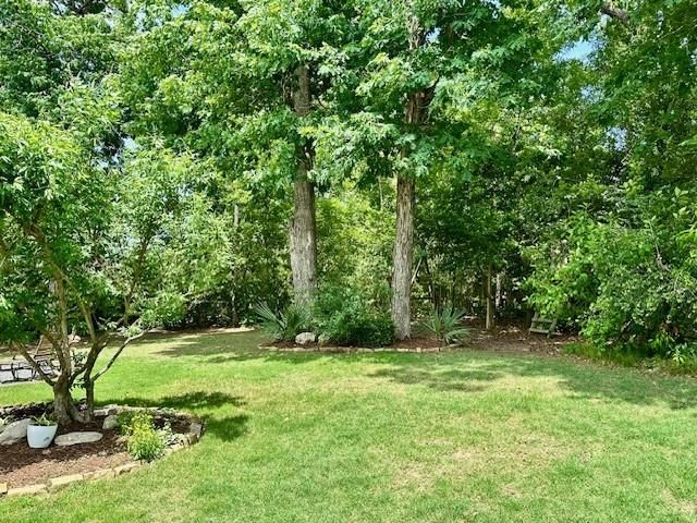 2035 Elkington Circle, Conroe, TX 77304