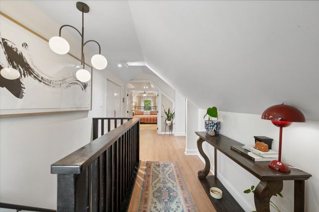 220 Richmond Street, Evanston, IL 60202