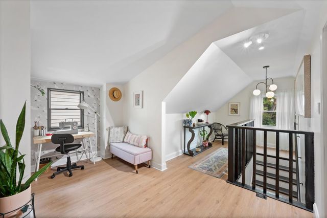 220 Richmond Street, Evanston, IL 60202