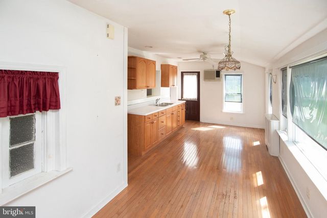 800 FORREST ST, Lansdale, PA 19446