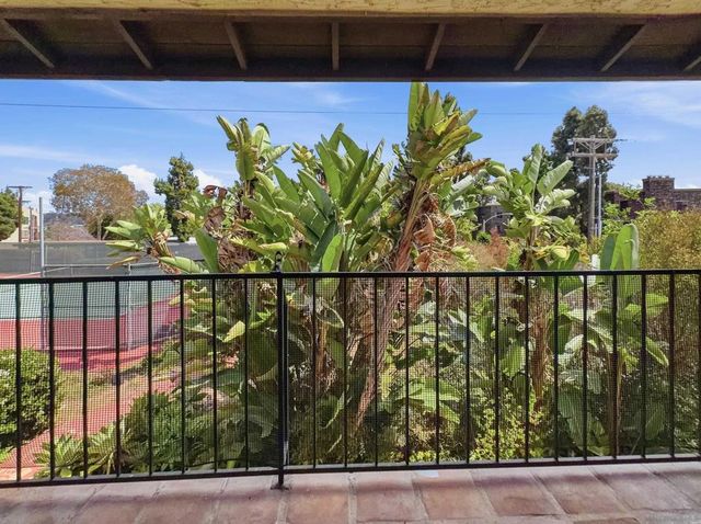 1092 Fresno St 4, San Diego, CA 92110