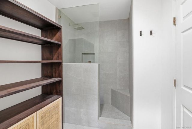 1092 Fresno St 4, San Diego, CA 92110