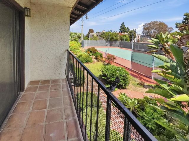 1092 Fresno St 4, San Diego, CA 92110