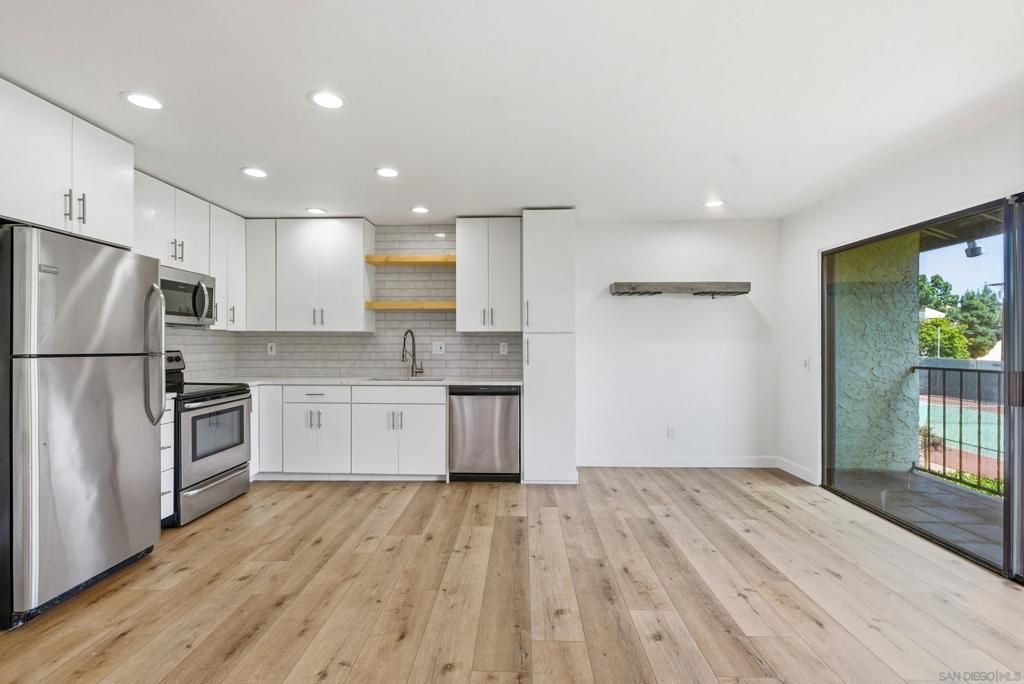 1092 Fresno St 4, San Diego, CA 92110