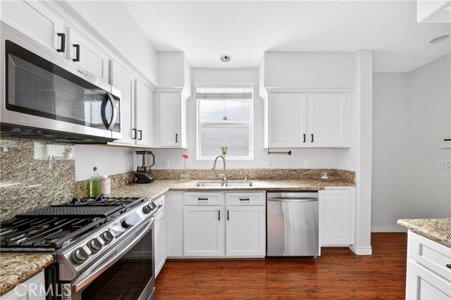 4842 Sapphire, Cypress, CA 90630