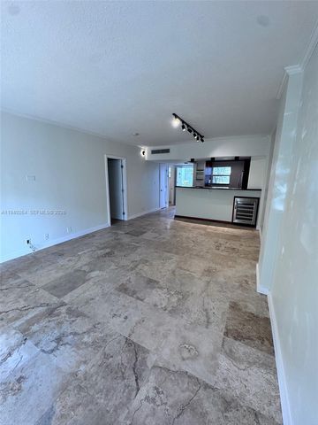 100 Edgewater Dr 140, Coral Gables, FL 33133