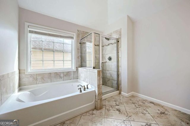 3849 Lake Sanctuary Way, Atlanta, GA 30349