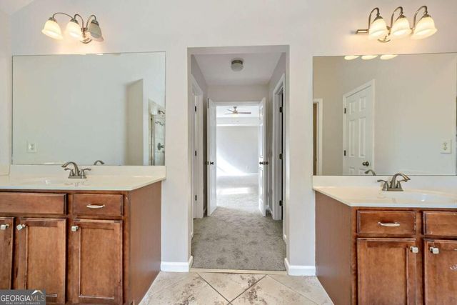 3849 Lake Sanctuary Way, Atlanta, GA 30349