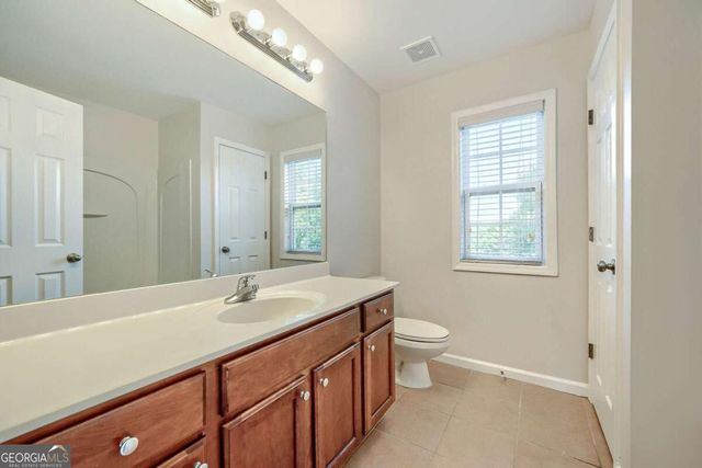 3849 Lake Sanctuary Way, Atlanta, GA 30349