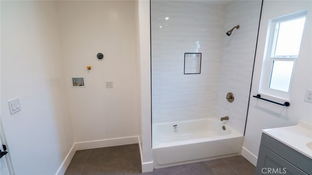 3029 Pacific Avenue, Long Beach, CA 90806