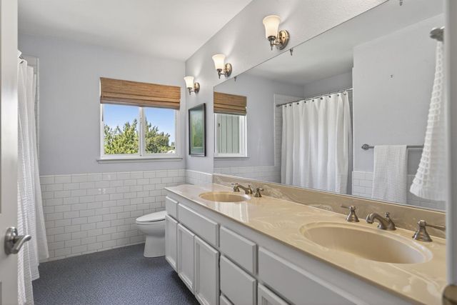 4324 Palacio Way, Fair Oaks, CA 95628