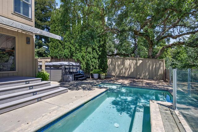 4324 Palacio Way, Fair Oaks, CA 95628