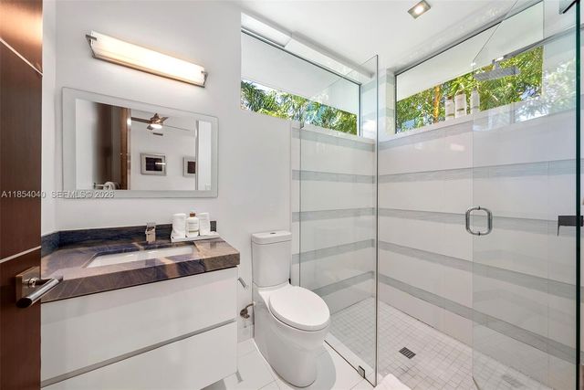 300 Royal Plaza Drive, Fort Lauderdale, FL 33301