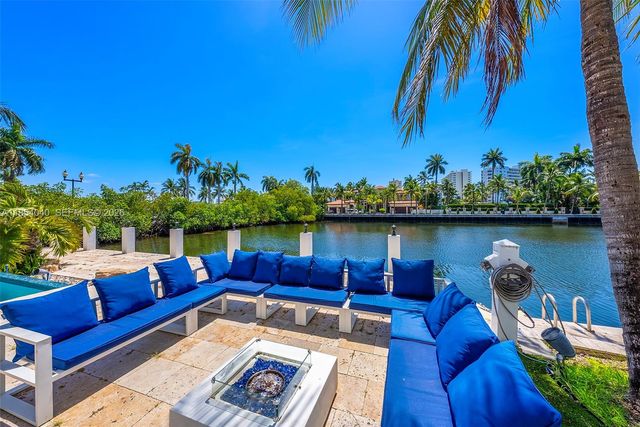 300 Royal Plaza Drive, Fort Lauderdale, FL 33301