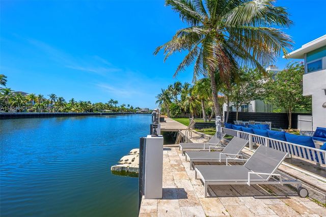 300 Royal Plaza Drive, Fort Lauderdale, FL 33301