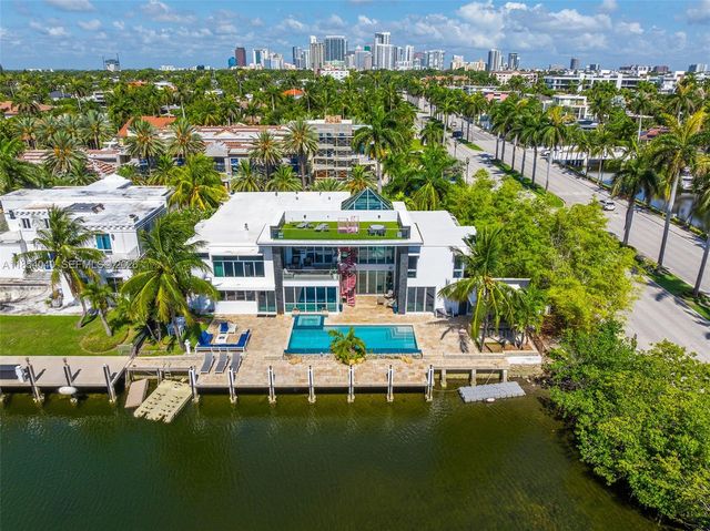 300 Royal Plaza Drive, Fort Lauderdale, FL 33301