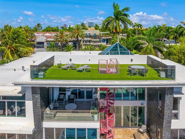 300 Royal Plaza Drive, Fort Lauderdale, FL 33301