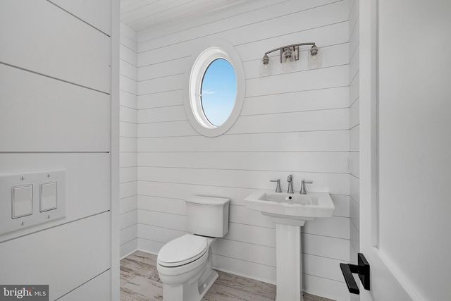 34 AMHERST, Long Beach Township, NJ 08008