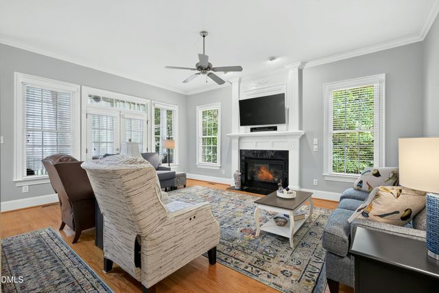612 Crossway Lane, Holly Springs, NC 27540